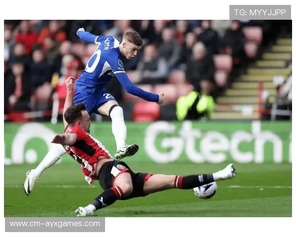 切尔西客场被利兹联撕裂，蓝军边路防线连续失位