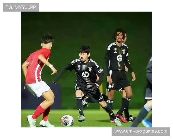 费耶诺德准备挖走南美创造之心——足球天才的未来之旅