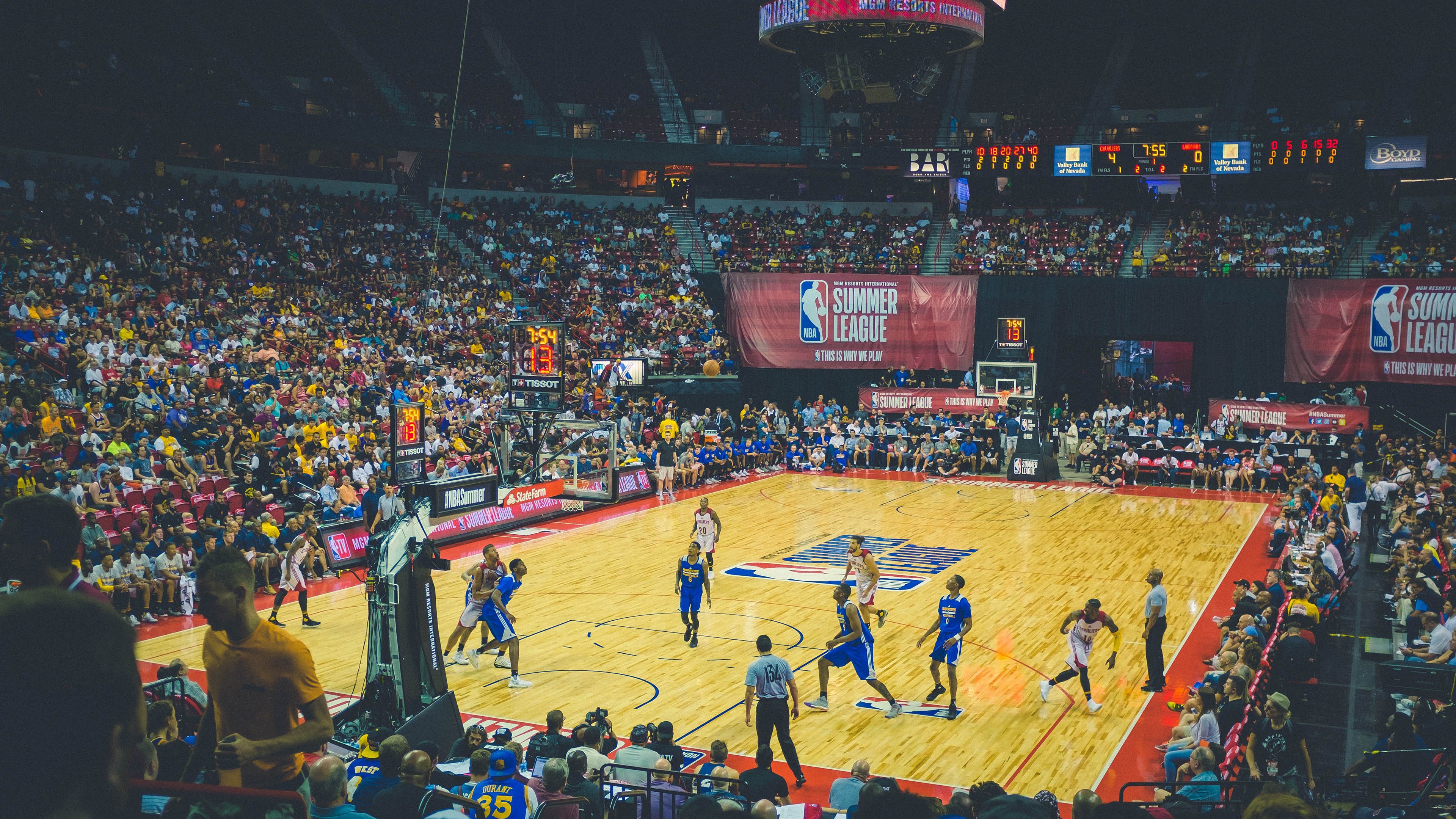 “未来之星”青少年篮球明星培养计划在郑州全面落地,为青春梦想插上翅膀